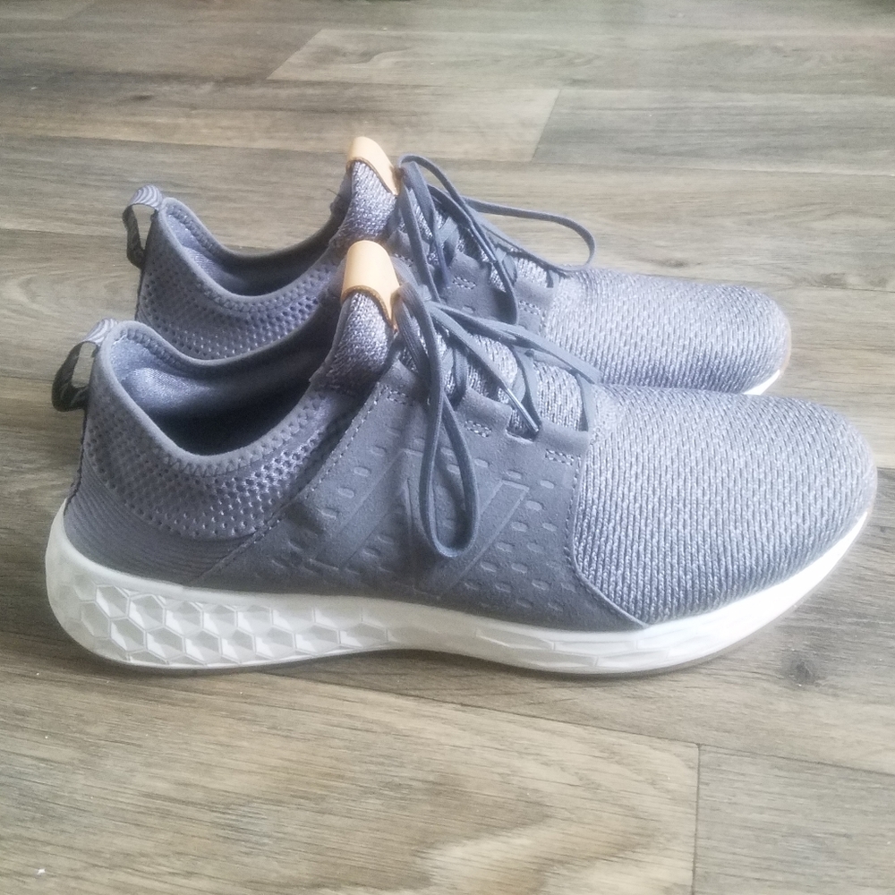 New Balance gray knit sneakers 14